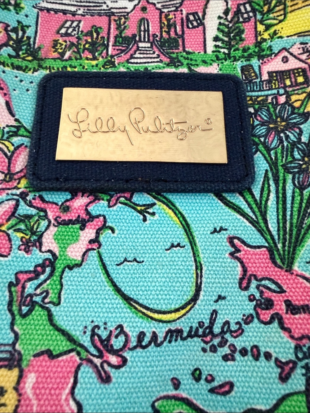 Lilly Pulitzer Bermuda Tote - Picture 2 of 11